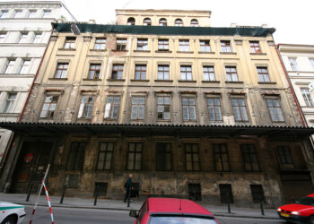 Krakovská 1327/13, stav k 19.6.2008 (© CDMP)