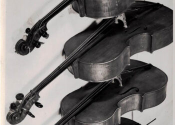 Zabavené hudební nástroje ve skladu treuhandstelle (zdroj: http://collections.jewishmuseum.cz)